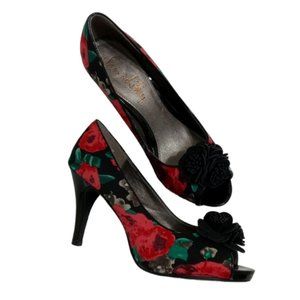 Sam & Libby (Edelman) Peep Toe Heels -In Very Good Condition